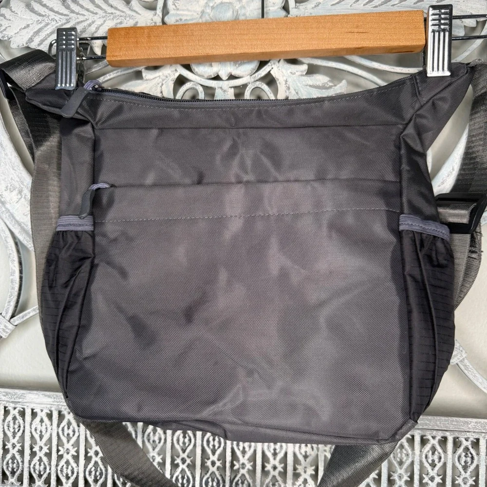 NuPouch Crossbody Bag Black Gray Ripstop Nylon Multi Pocket Travel Messenger EUC